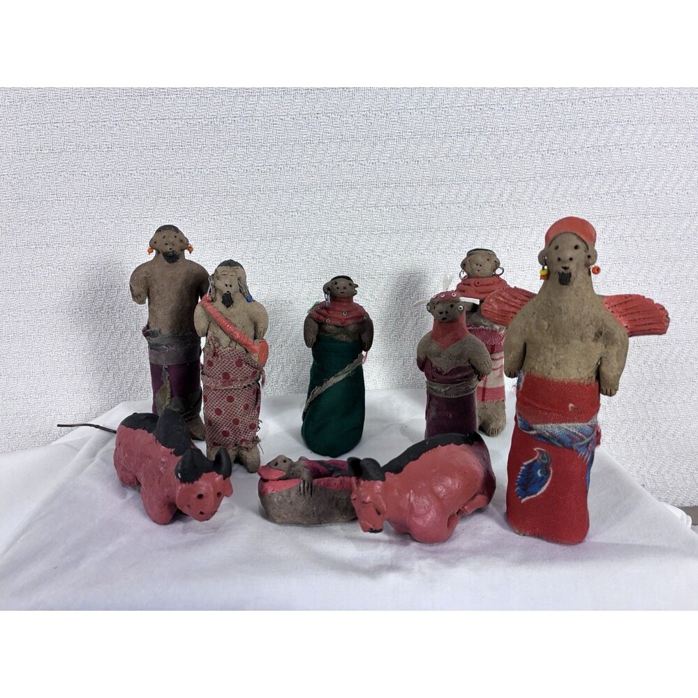 Vintage Handmade African CLAY Nativity Scene Set People Of Kenya (9) Pieces